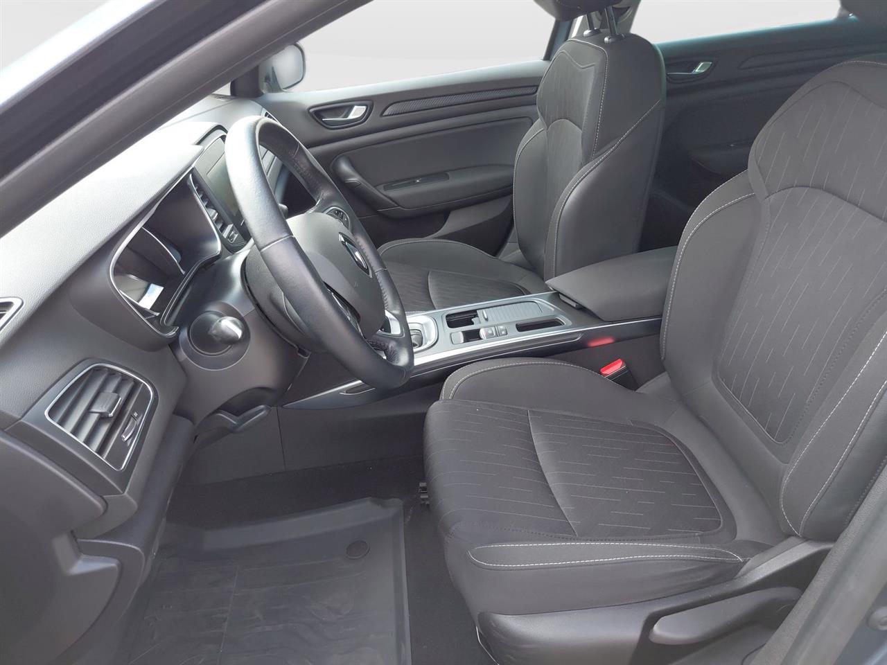 Renault MEGANE Megane 1.3 TCe FAP Limited EDC 2020