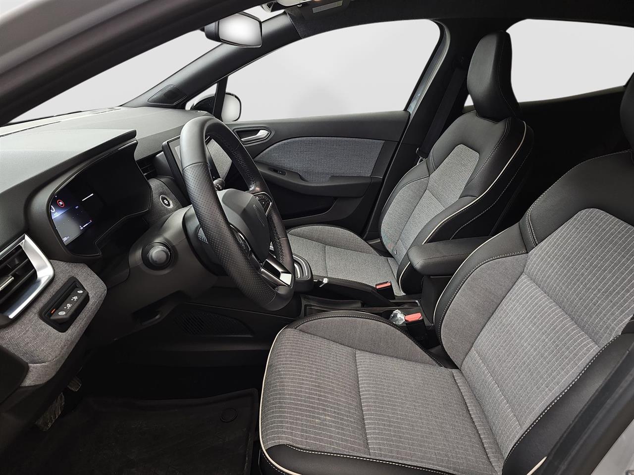 Renault CLIO Clio 1.0 TCe Techno X-Tronic 2025
