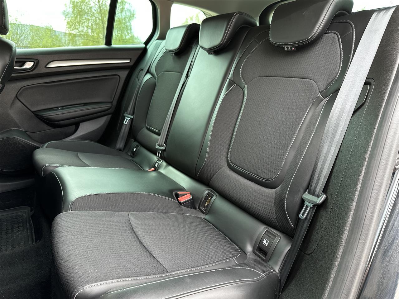 Renault MEGANE Megane 1.3 TCe FAP Intens EDC 2022