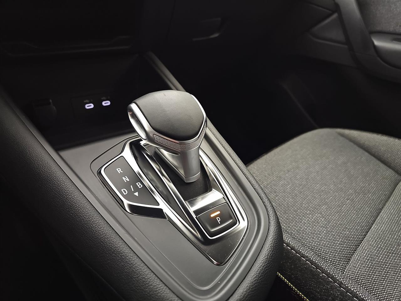Renault SYMBIOZ Symbioz 1.6 E-Tech Full Hybrid 145 Techno 2025