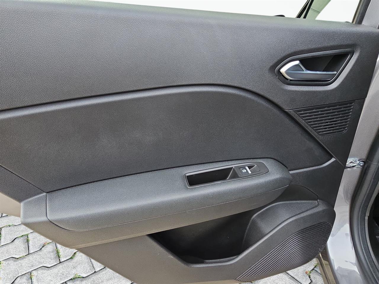Renault CAPTUR Captur 1.3 TCe mHEV Techno 2023