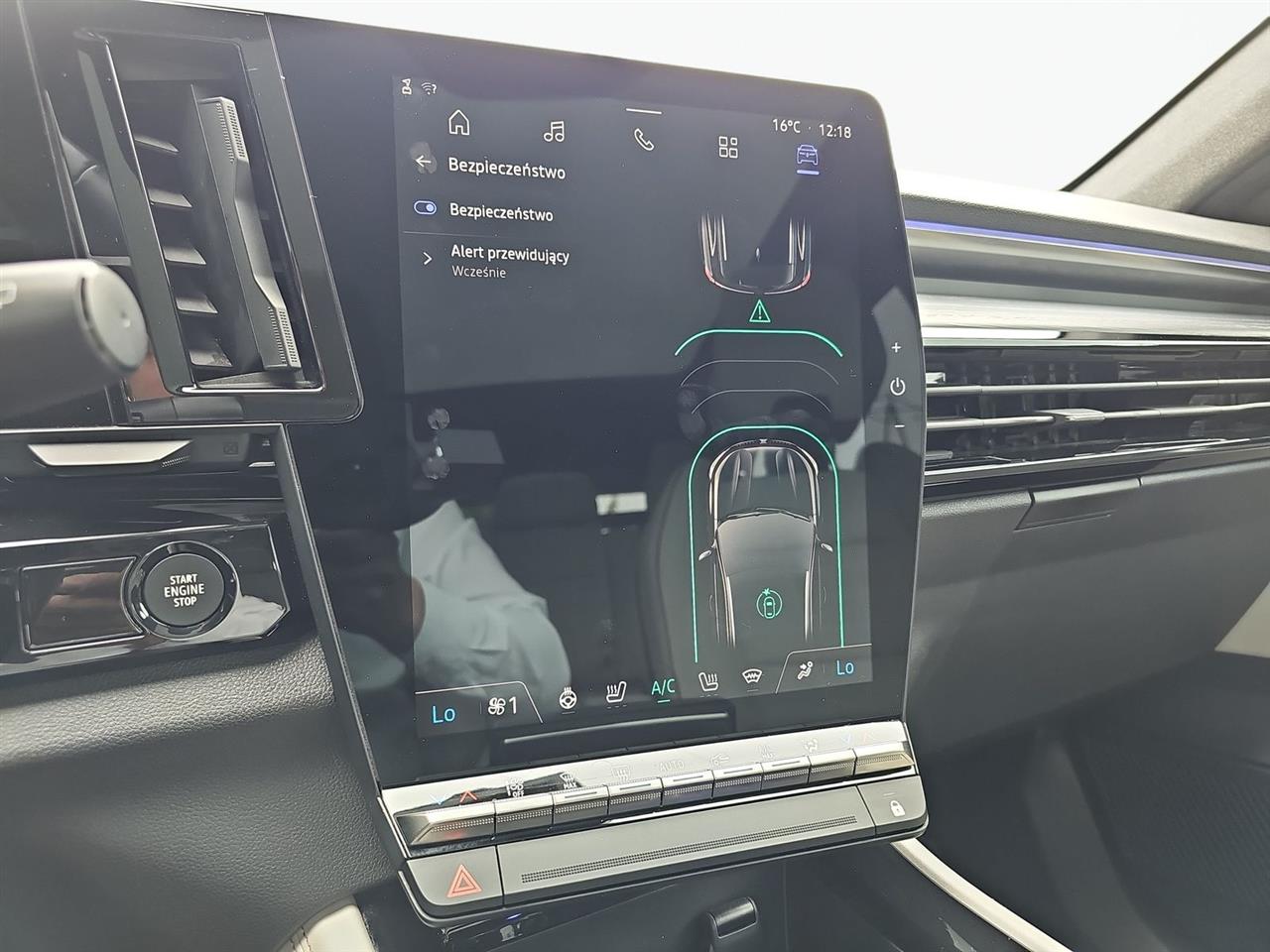 Renault ESPACE Espace 1.2 E-Tech Full Hybrid 200 Iconic MMT 7os. 2023
