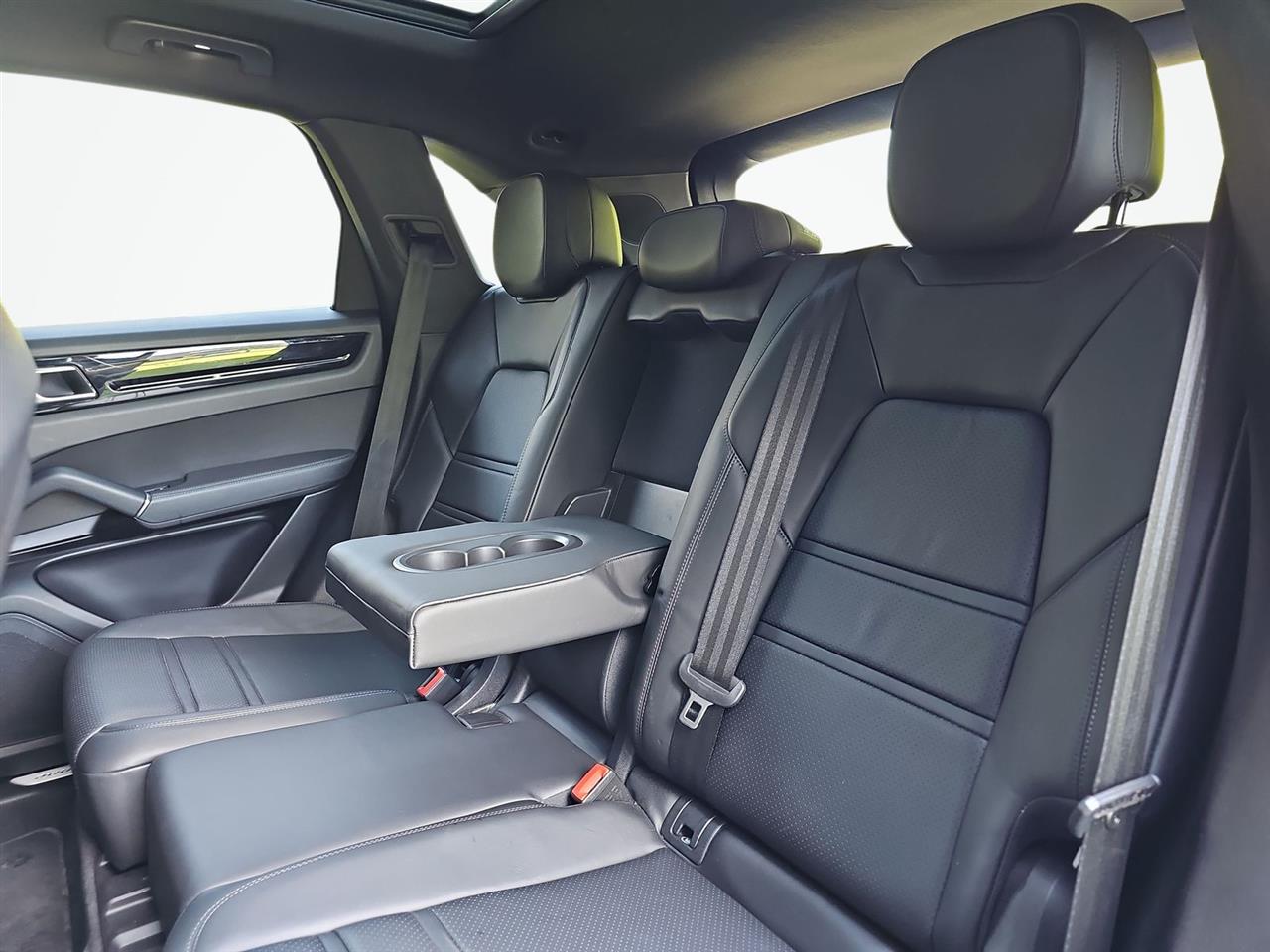 Porsche CAYENNE Cayenne 2023