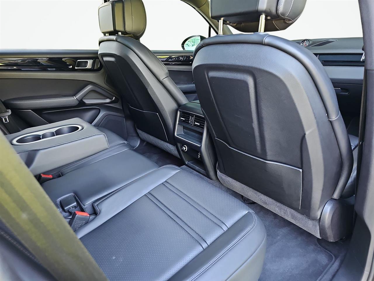 Porsche CAYENNE Cayenne 2023