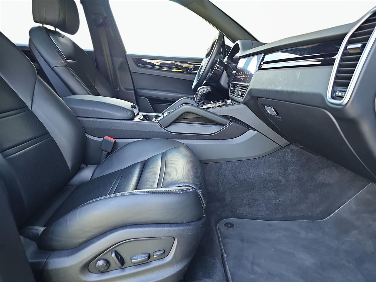 Porsche CAYENNE Cayenne 2023