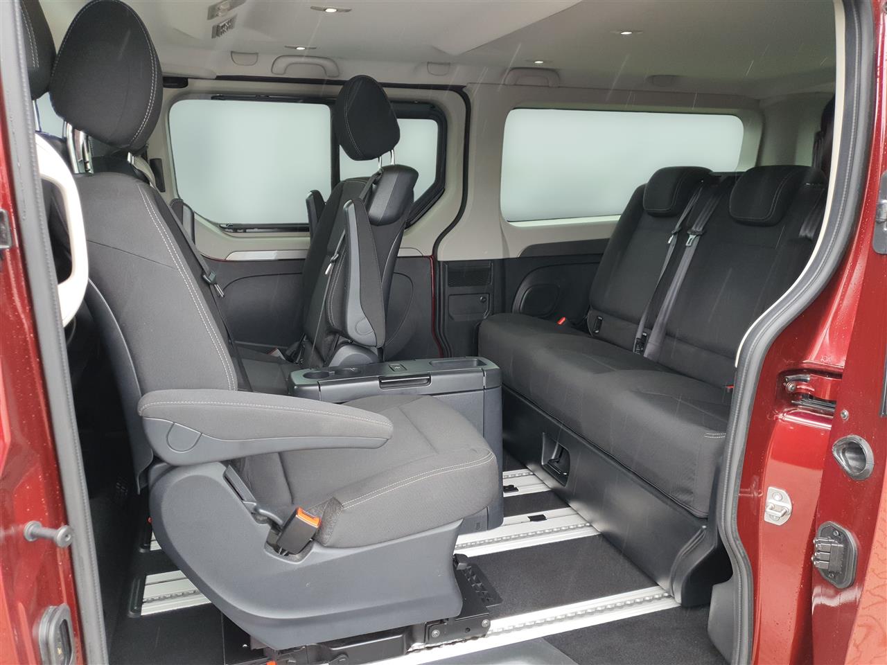 Renault TRAFIC SPACECLASS Trafic Grand SpaceClass 2.0 dCi Escapade EDC 2023