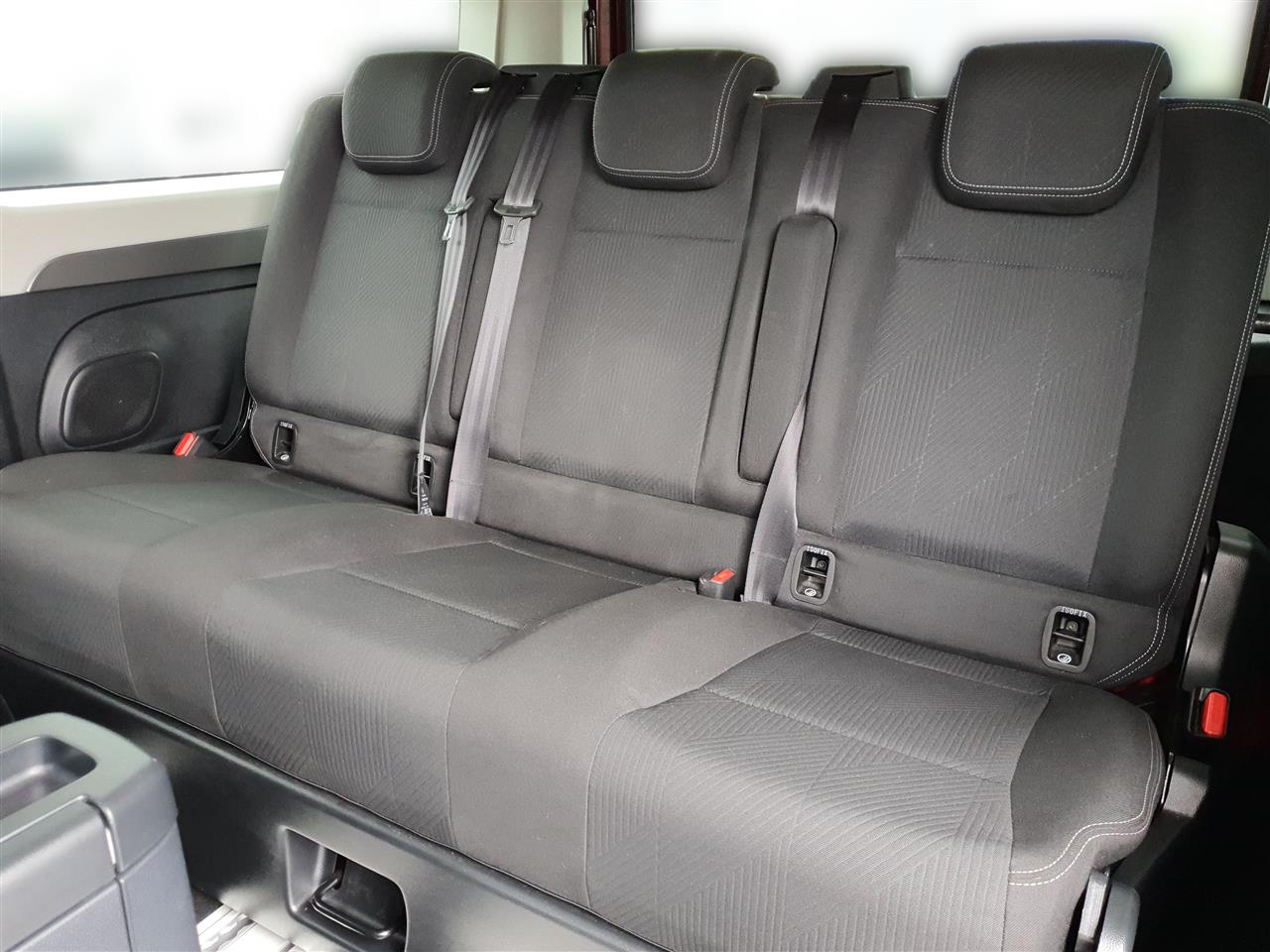 Renault TRAFIC SPACECLASS Trafic Grand SpaceClass 2.0 dCi Escapade EDC 2023