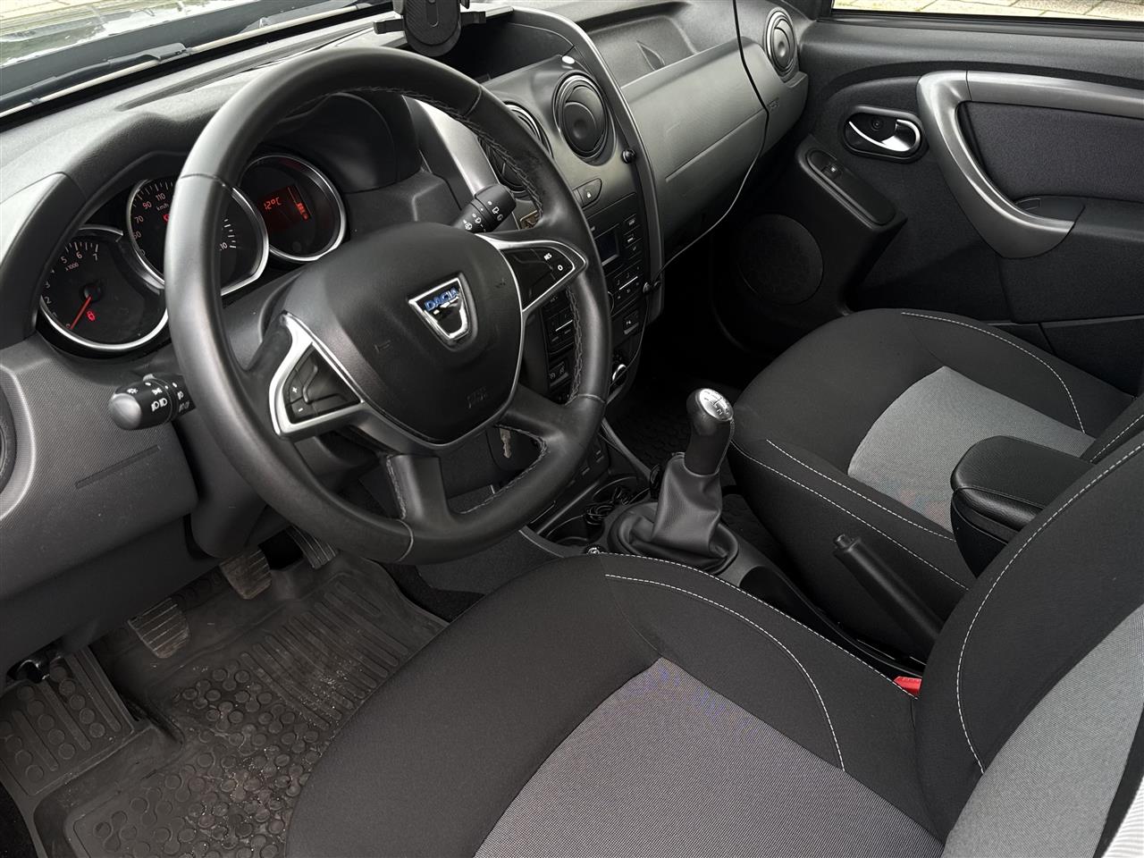 Dacia DUSTER Duster 1.6 SCe Laureate S&S LPG 2017