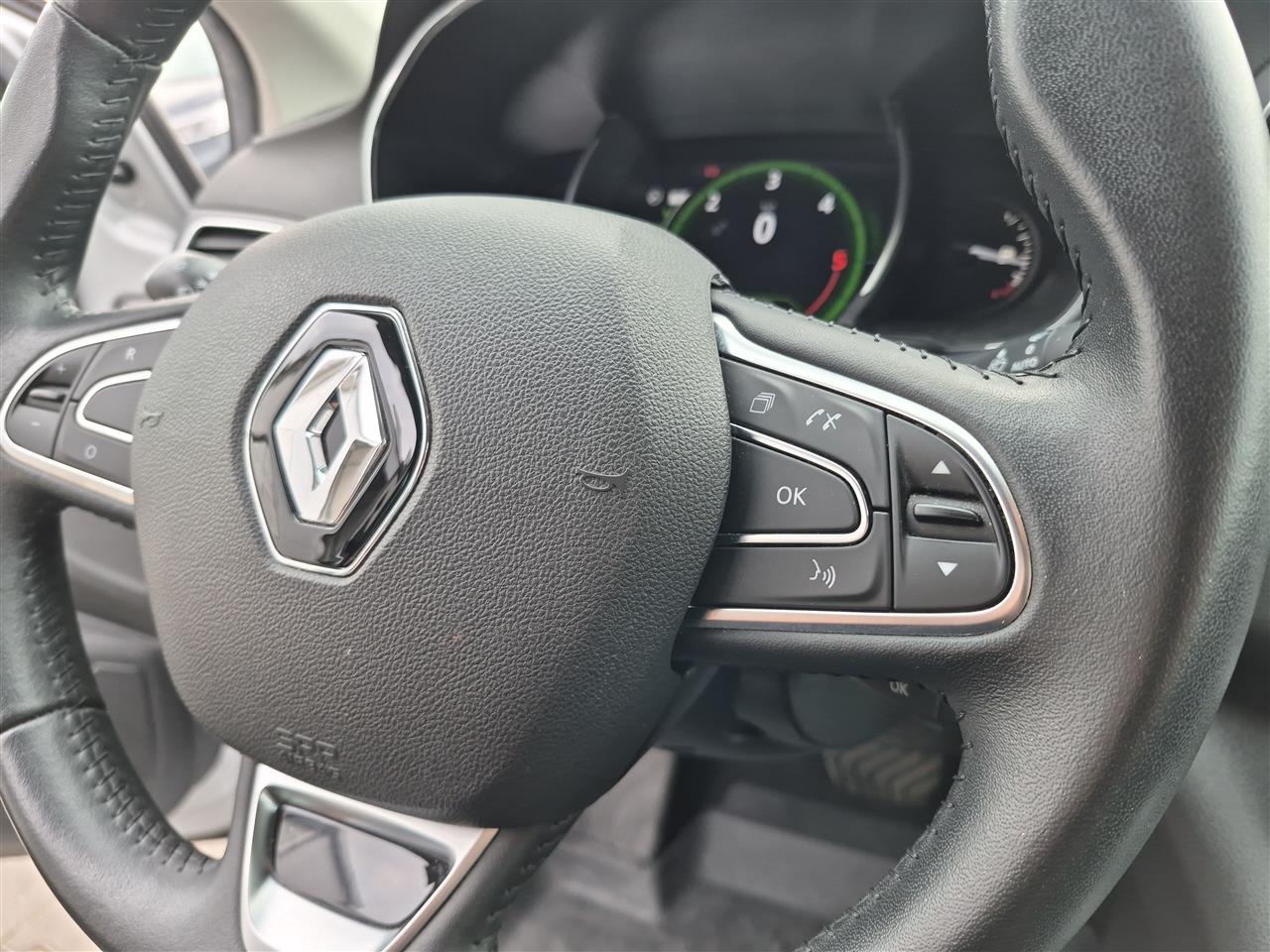 Renault MEGANE Megane 1.5 Blue dCi Intens EDC 2020
