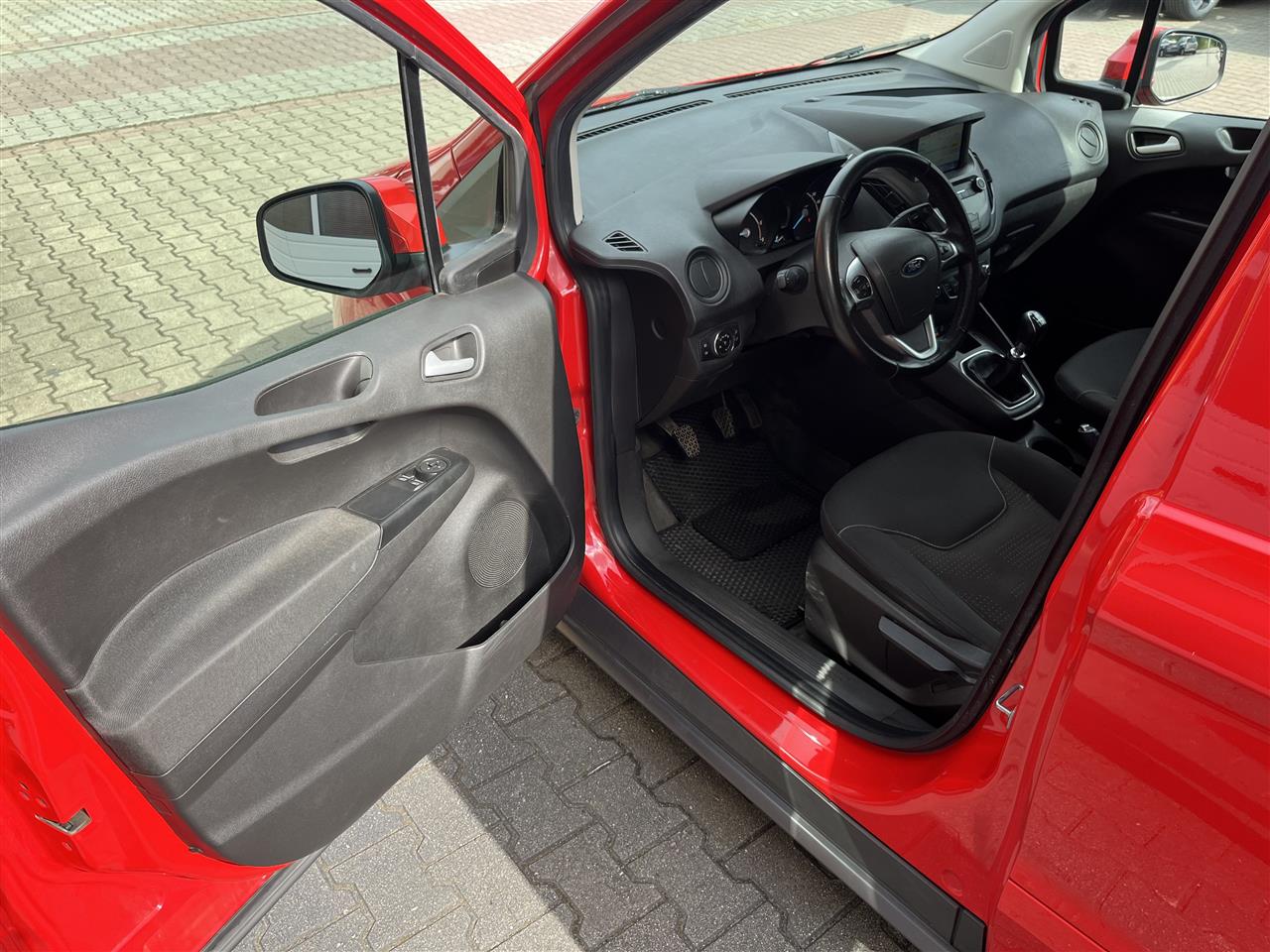 Ford TRANSIT COURIER Transit Courier 1.5 TDCi Trend 2022