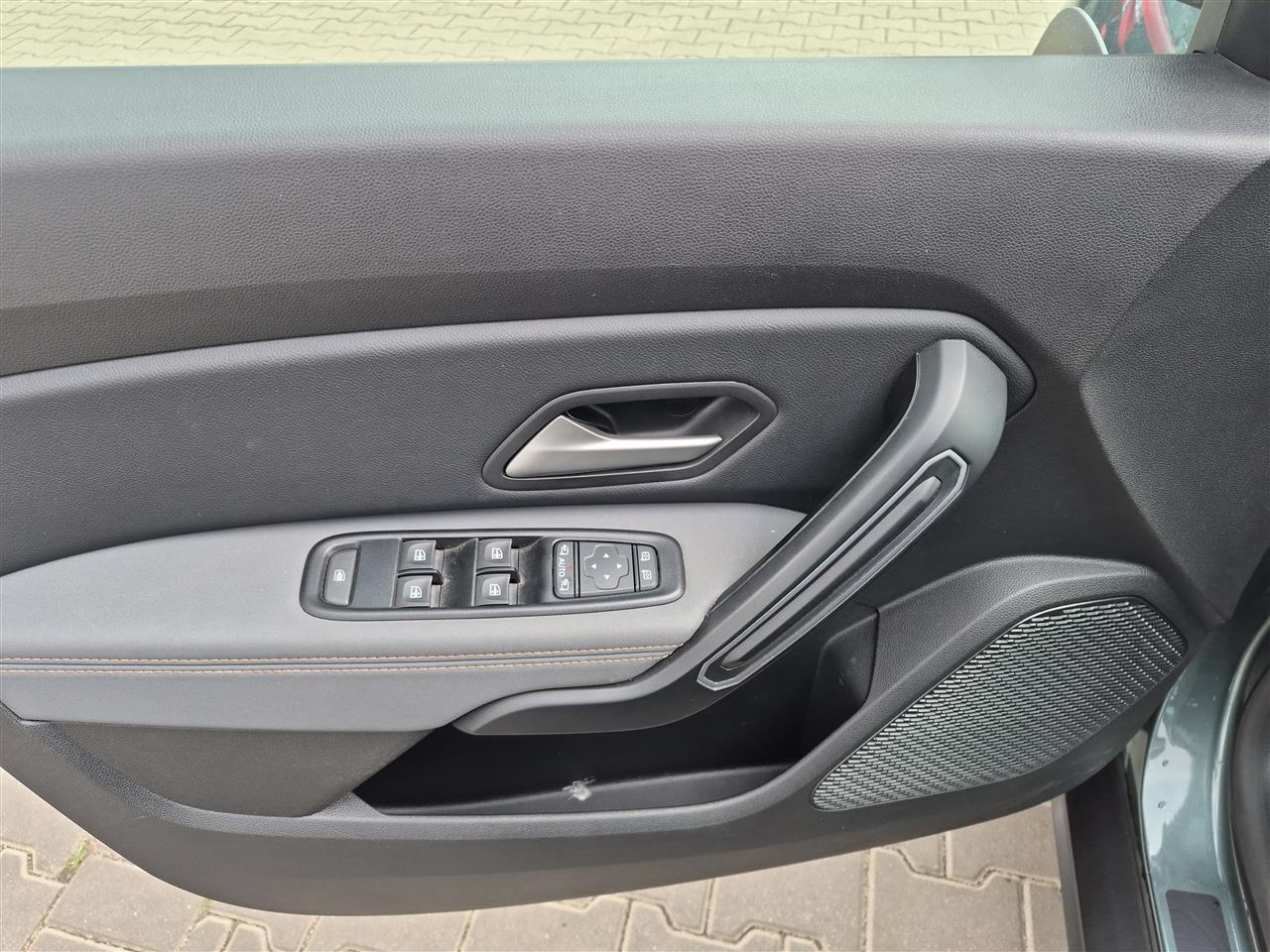 Dacia DUSTER Duster 1.0 TCe Journey LPG 2023