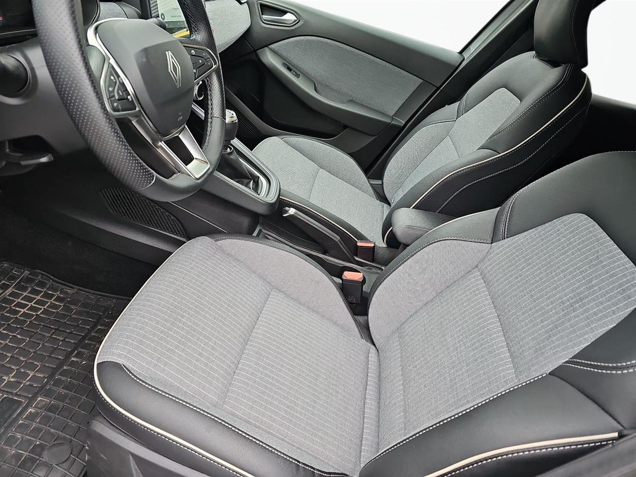 Renault CLIO Clio 1.0 TCe Techno LPG 2024
