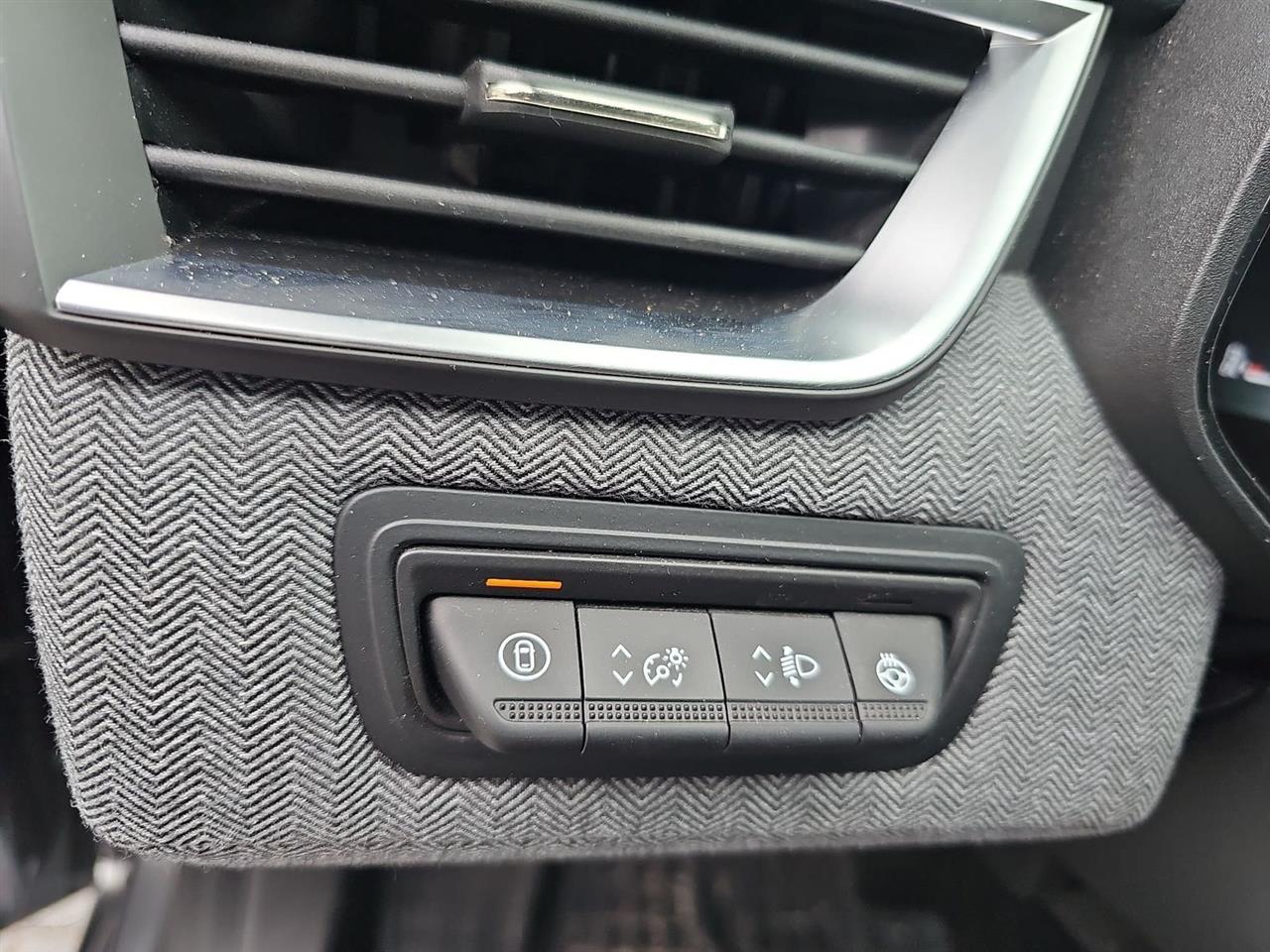 Renault CLIO Clio 1.0 TCe Techno LPG 2024