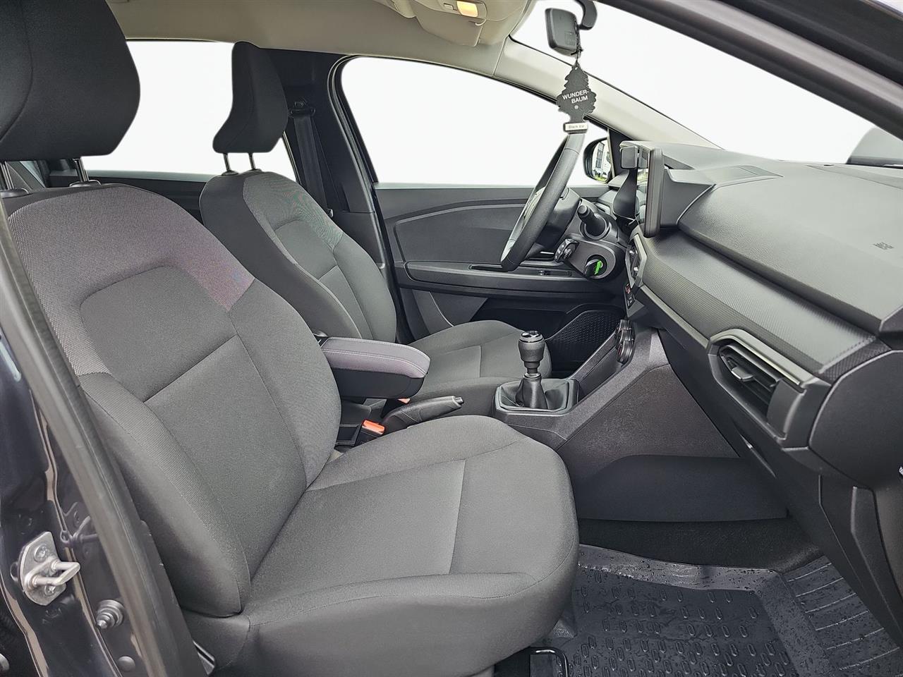 Dacia JOGGER Jogger 1.0 TCe Essential 2022