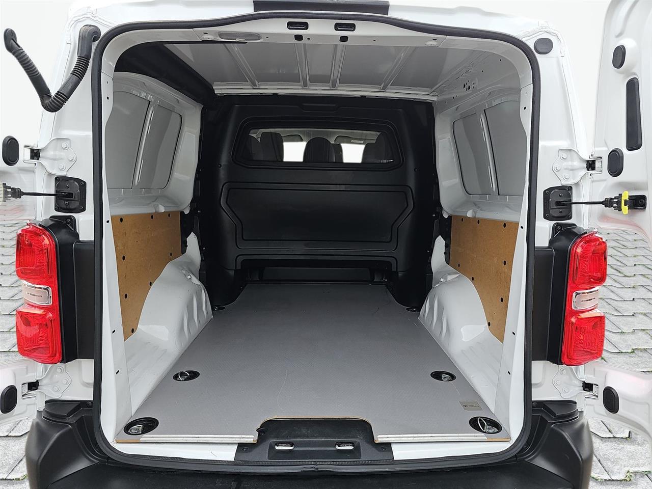 Toyota PROACE Proace 2.0 D-4D Medium 2,7t Active (bryg.) 2024