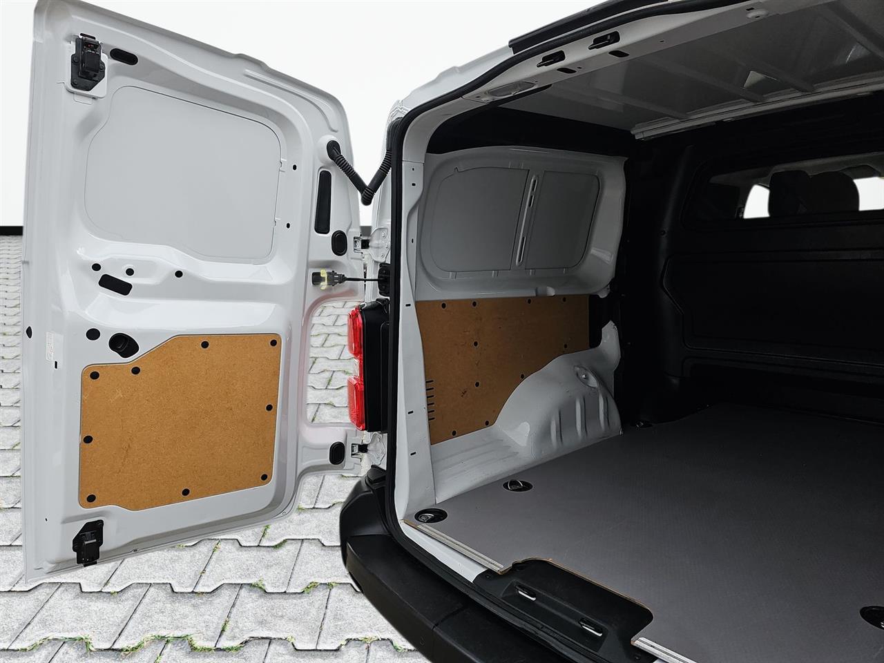 Toyota PROACE Proace 2.0 D-4D Medium 2,7t Active (bryg.) 2024
