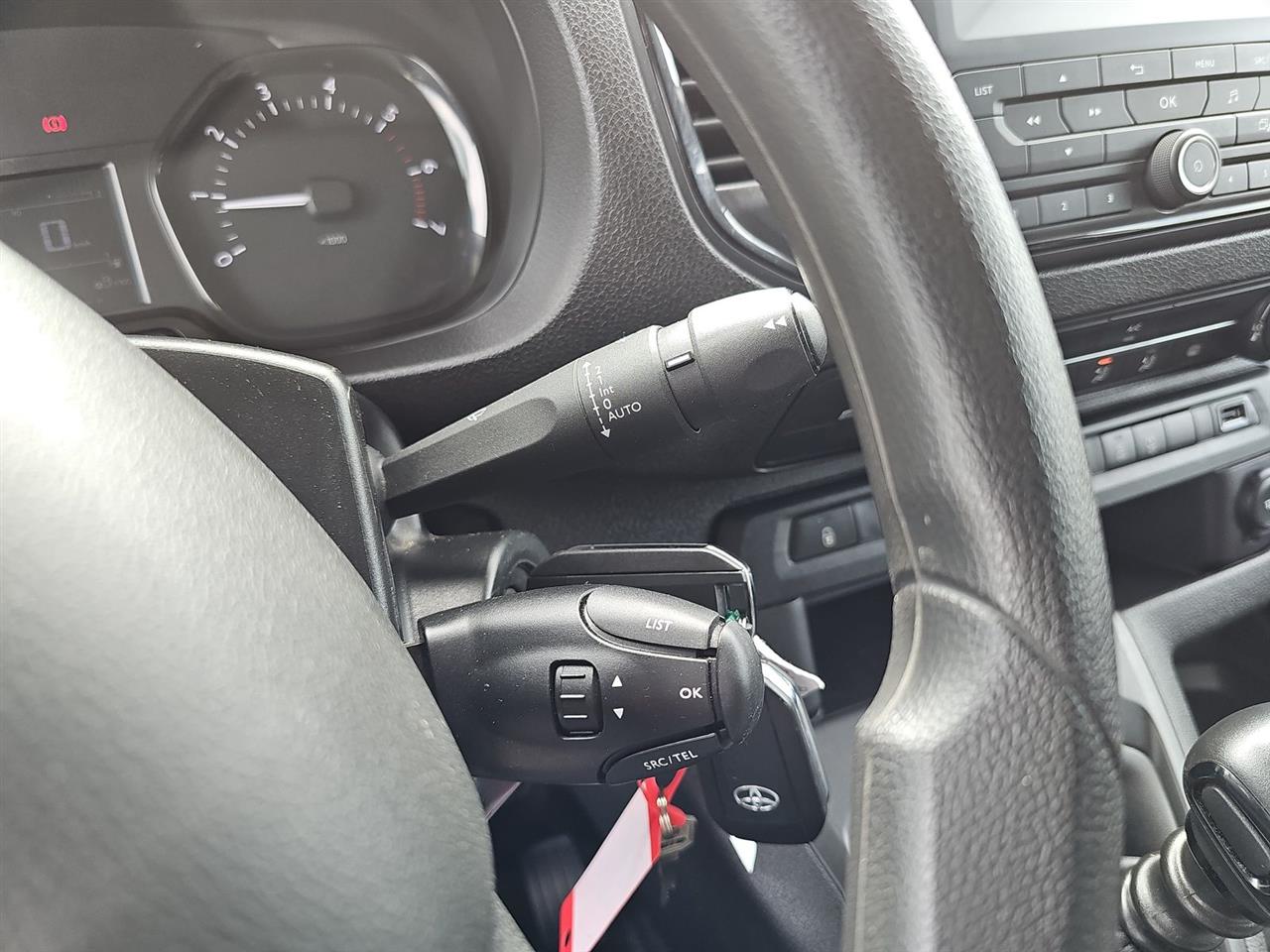 Toyota PROACE Proace 2.0 D-4D Medium 2,7t Active (bryg.) 2024