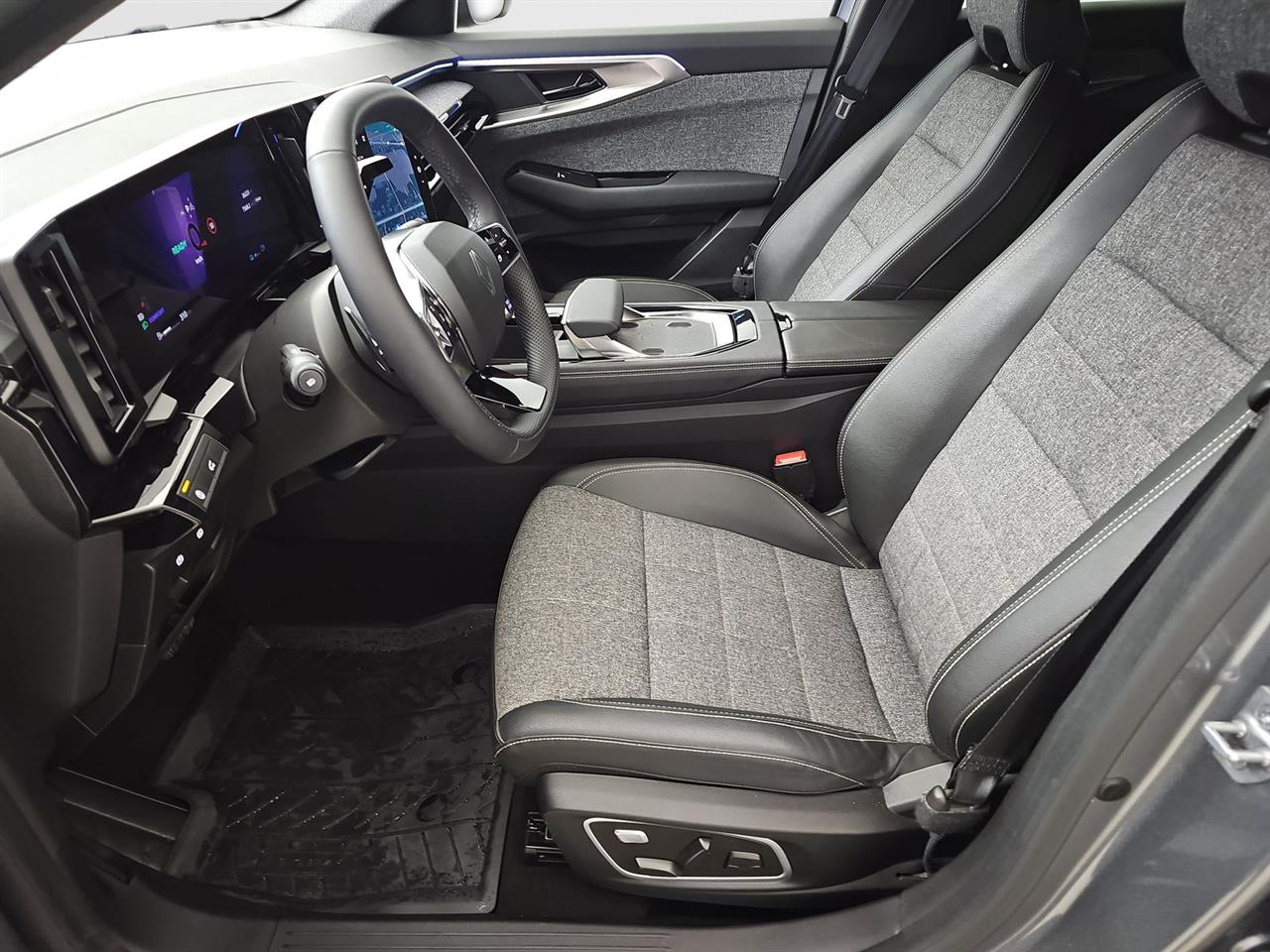 Renault ESPACE Espace 1.2 E-Tech Full Hybrid 200 Techno MMT 7os. 2025