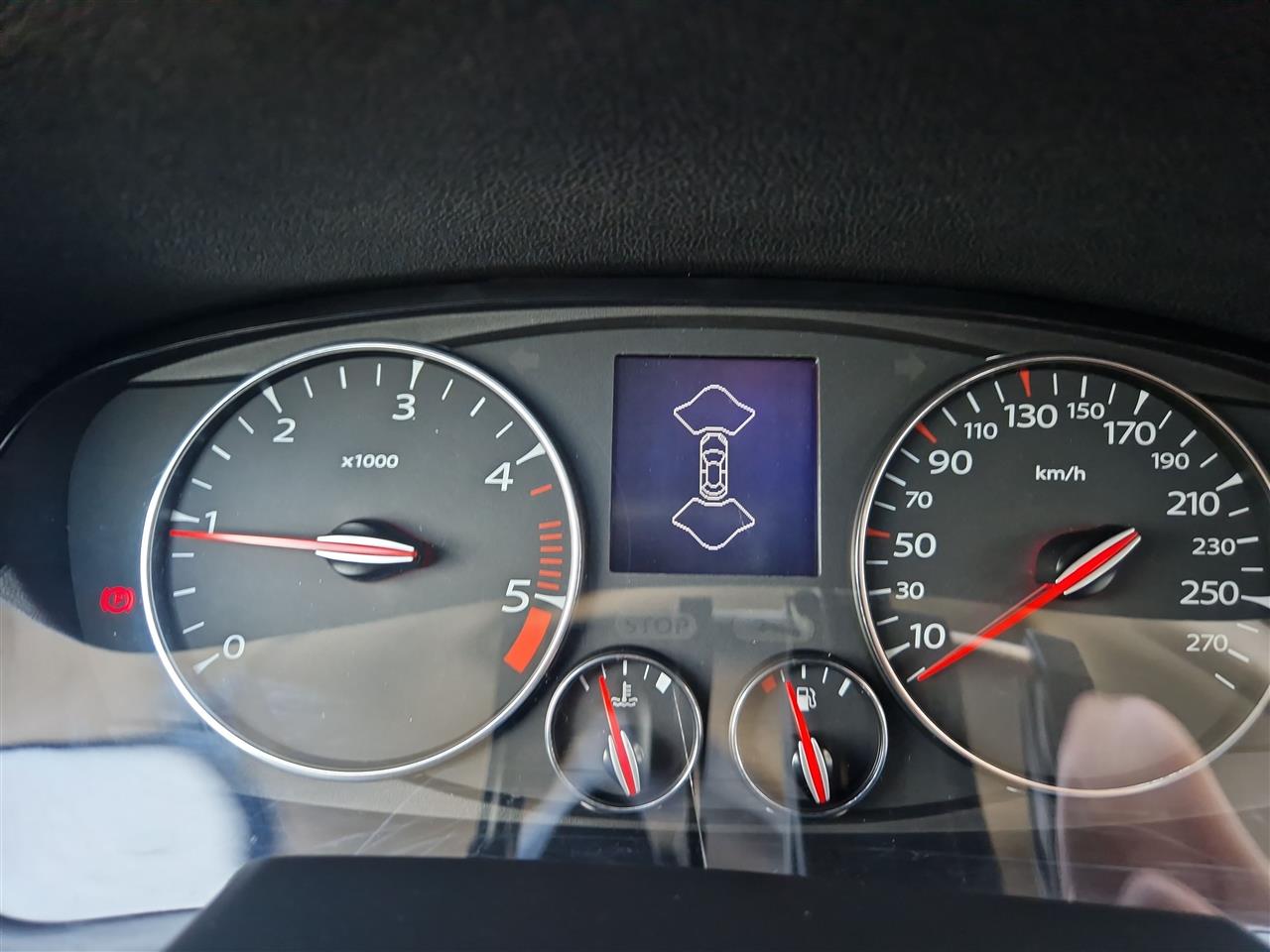 Renault LAGUNA Laguna 1.5 dCi Expression ESM 2012