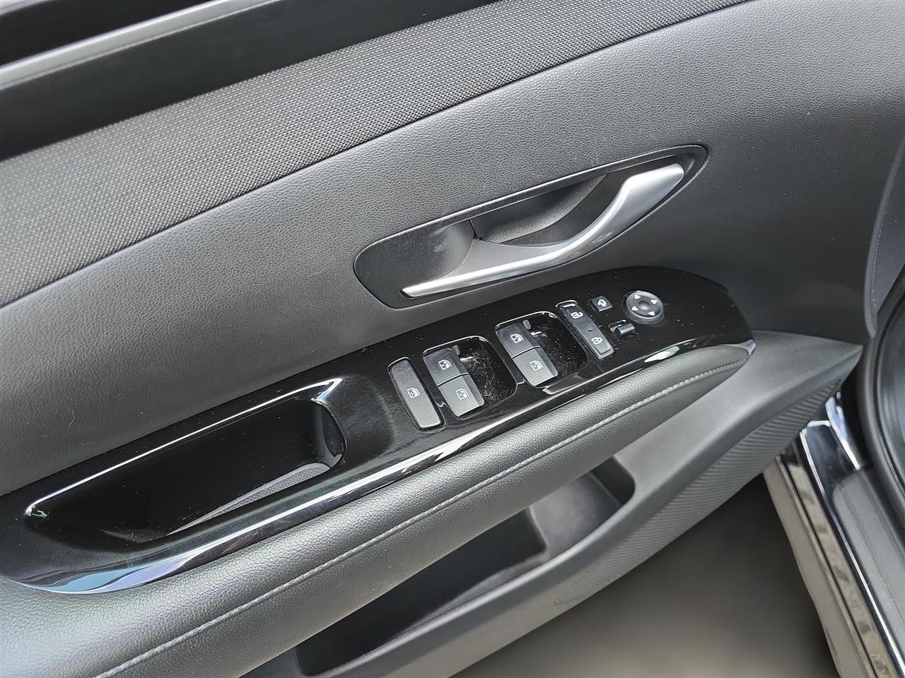 Hyundai TUCSON Tucson 1.6 T-GDi Smart 2WD 2021