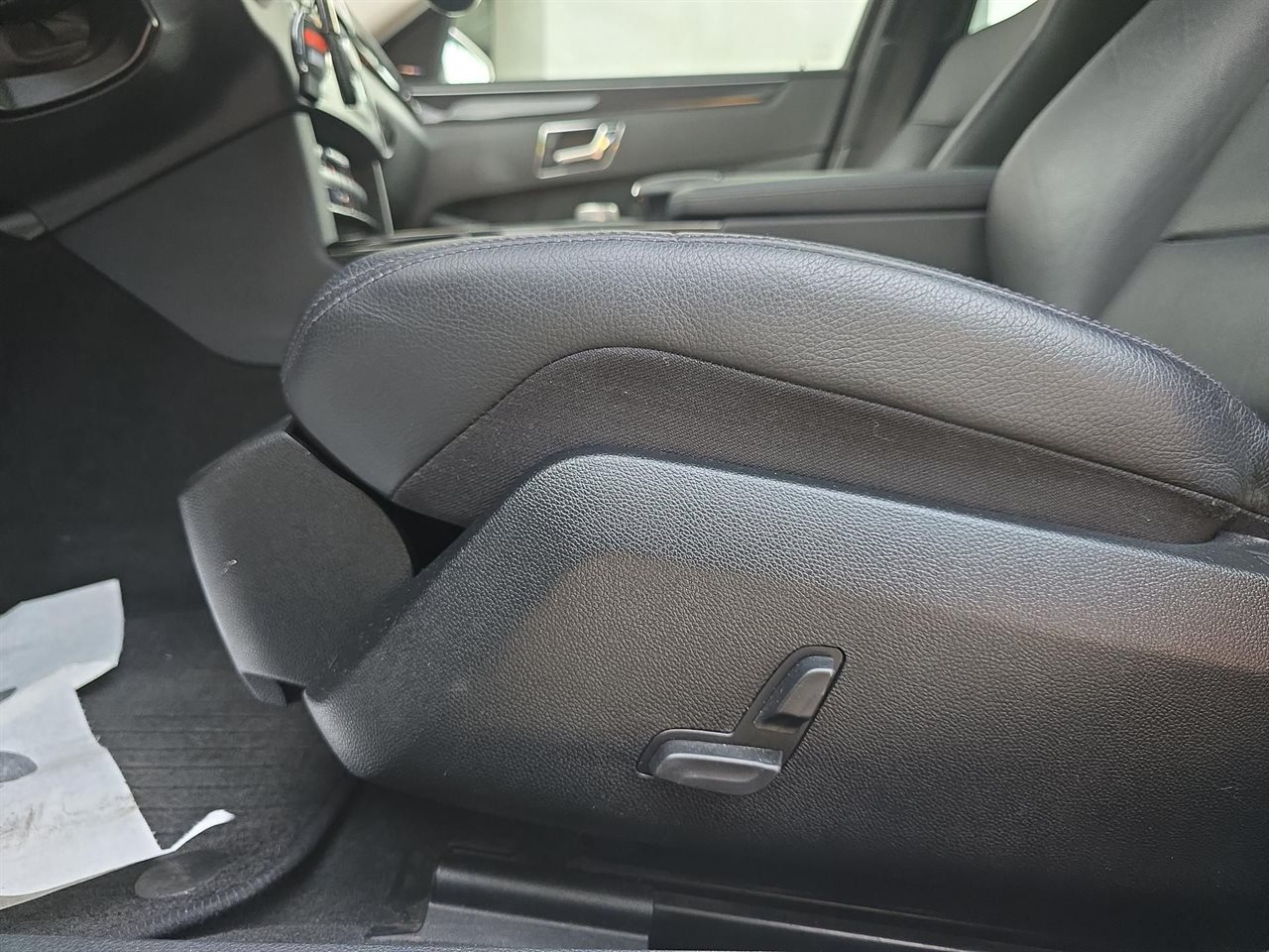 Mercedes-benz E KLASA E 350 CDI 4-Mat. BlueEff. Avantgarde 2010