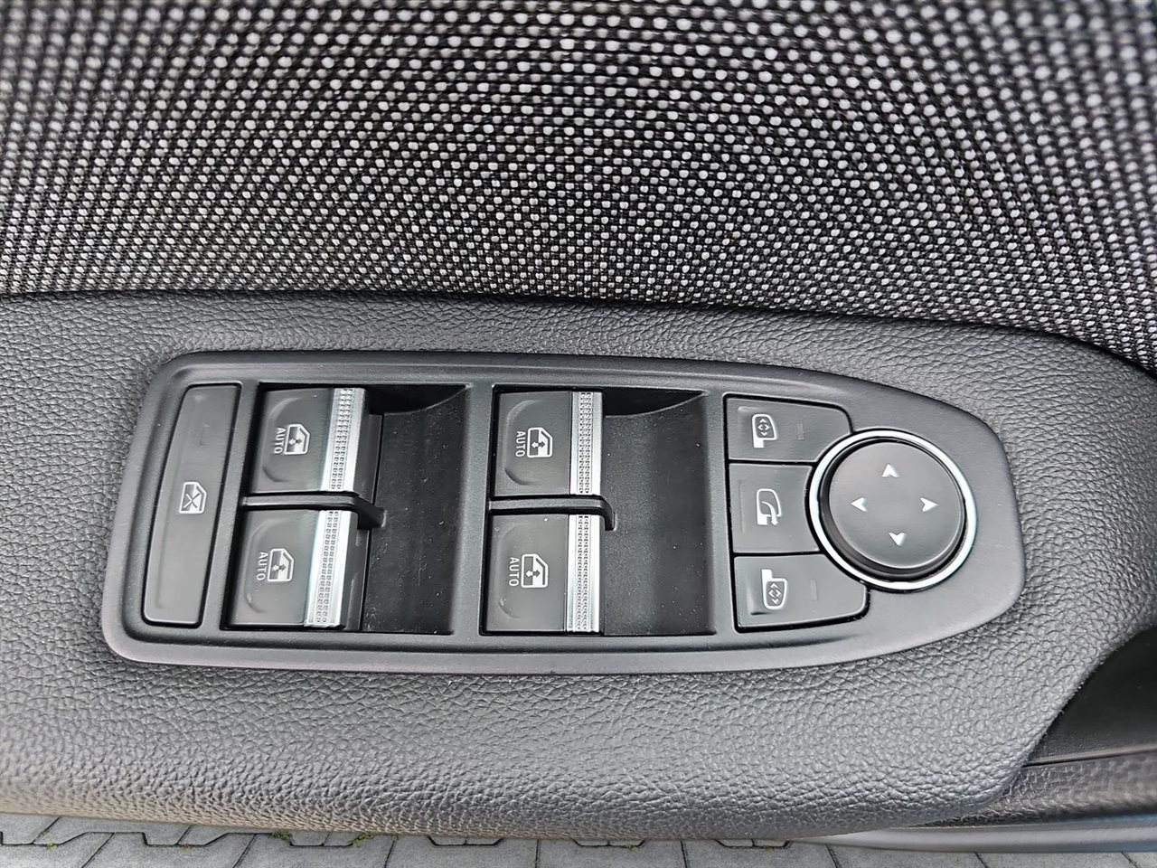 Renault SYMBIOZ Symbioz 1.6 E-Tech Full Hybrid 145 Techno 2025
