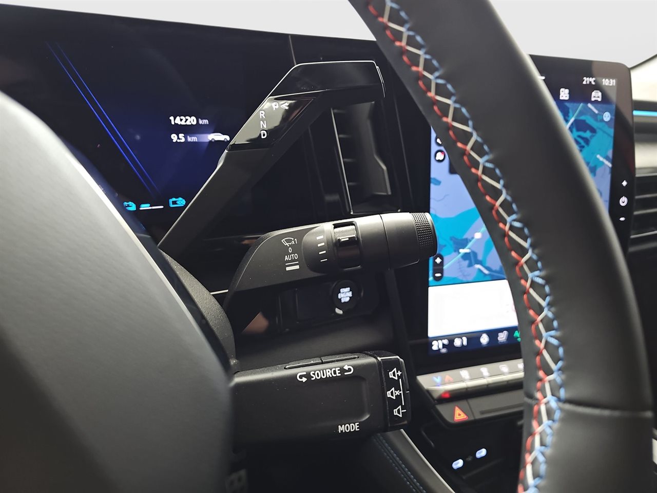 Renault RAFALE Rafale 1.2 E-Tech Full Hybrid 200 esprit Alpine MMT 2025