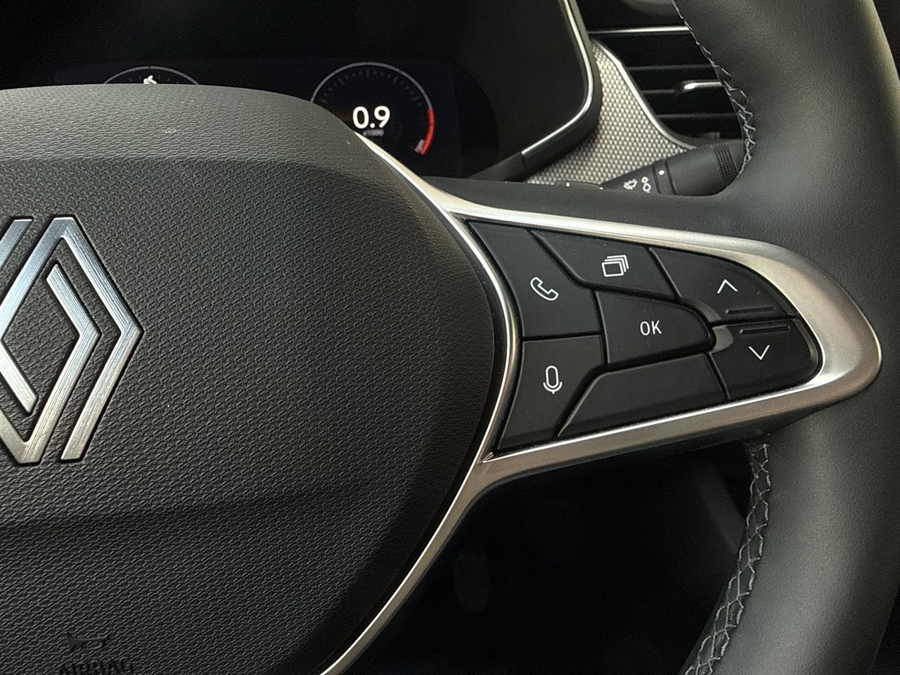 Renault ARKANA Arkana 1.3 TCe mHEV Techno EDC 2025