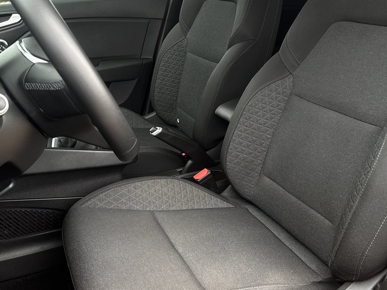 Renault CLIO Clio 1.0 TCe Intens 2021