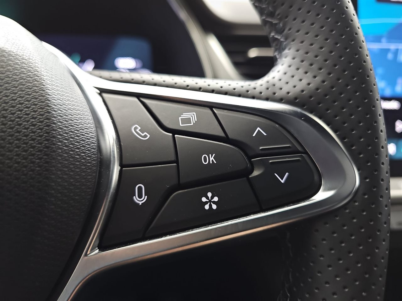 Renault SYMBIOZ Symbioz 1.6 E-Tech Full Hybrid 145 Techno 2025