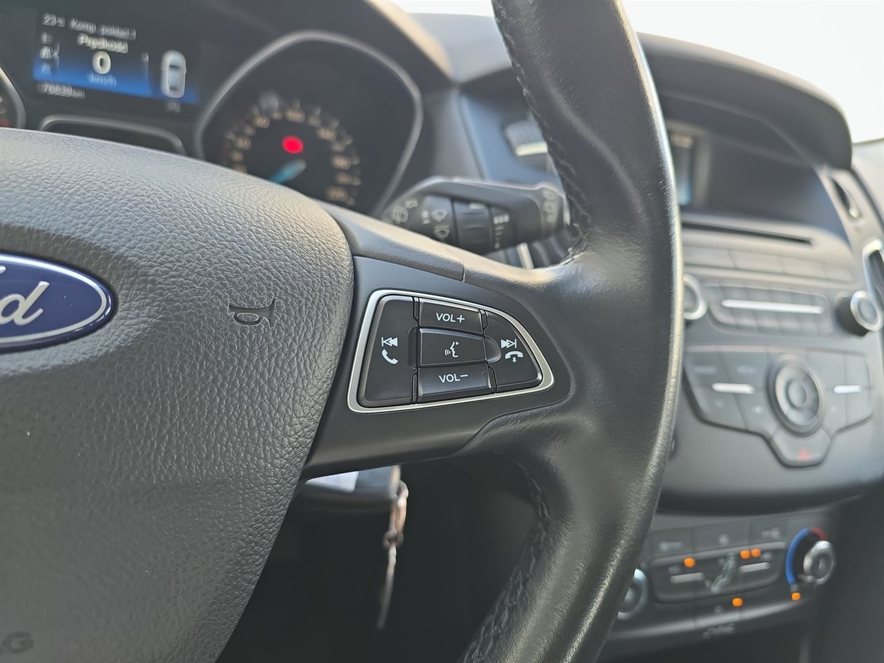 Ford FOCUS Focus 1.0 EcoBoost Trend ASS 2017