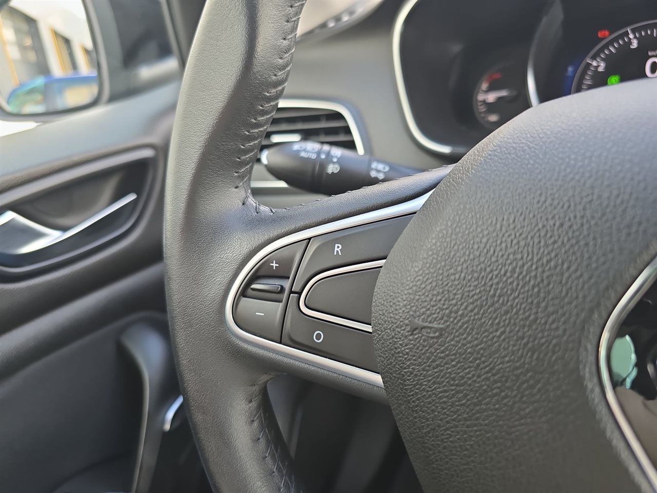 Renault MEGANE Megane 1.3 TCe FAP Limited 2019