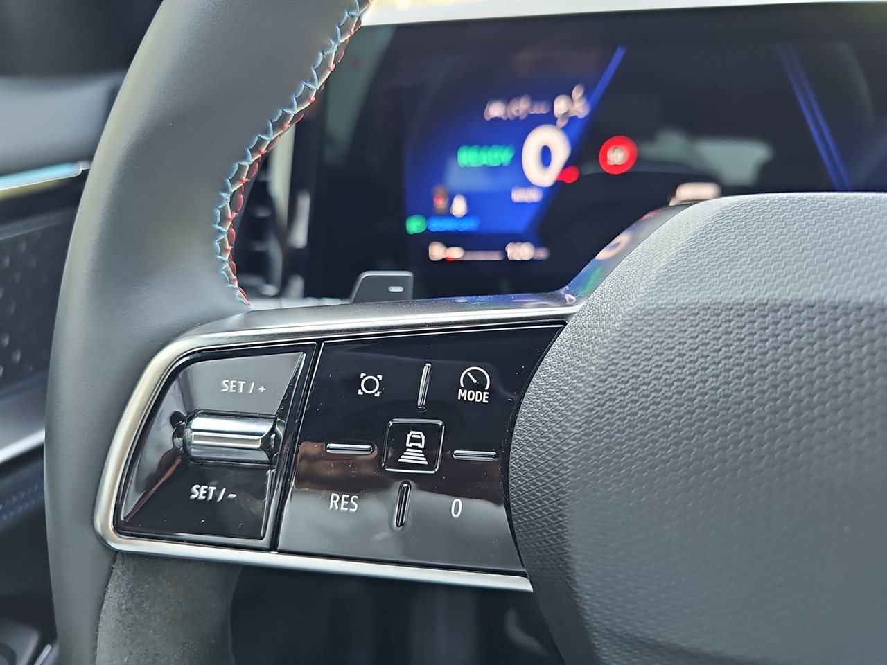 Renault AUSTRAL Austral 1.2 E-Tech Full Hybrid 200 Iconic esprit Alpine MMT 2025