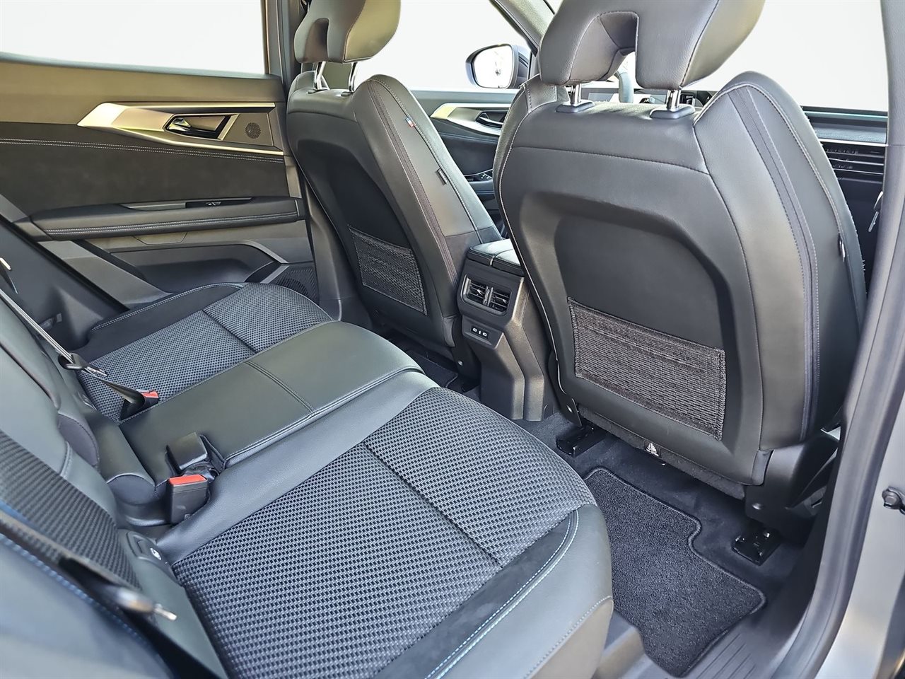 Renault AUSTRAL Austral 1.2 E-Tech Full Hybrid 200 Iconic esprit Alpine MMT 2025