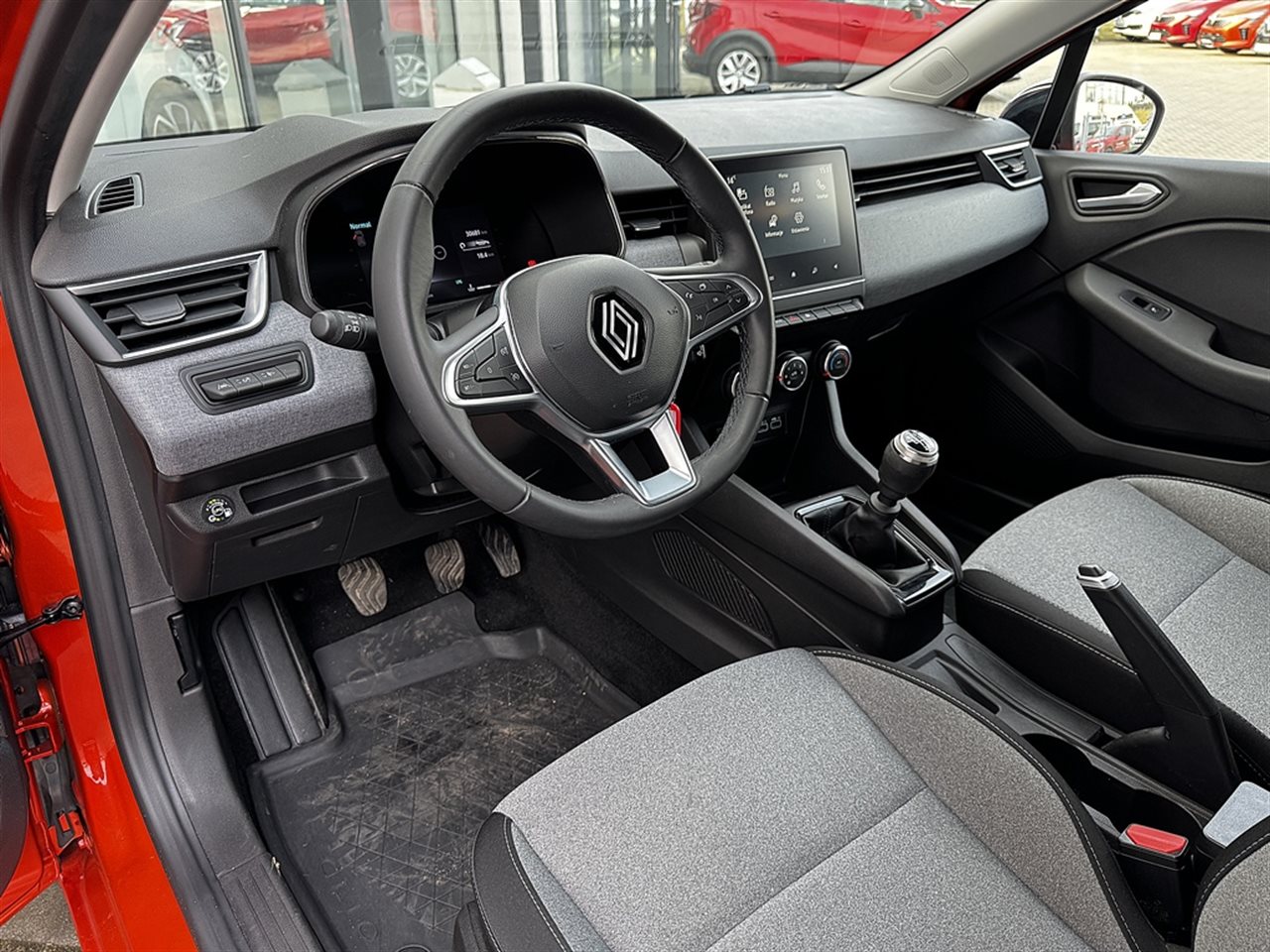 Renault CLIO Clio 1.0 TCe Evolution 2024