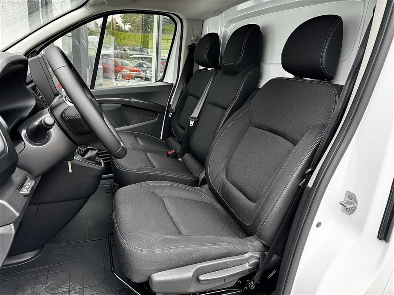 Renault TRAFIC Trafic 2.0 dCi L2H1 HD Extra 2025