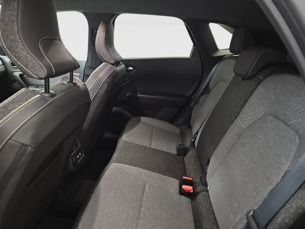 Renault SYMBIOZ Symbioz 1.6 E-Tech Full Hybrid 145 Techno 2025