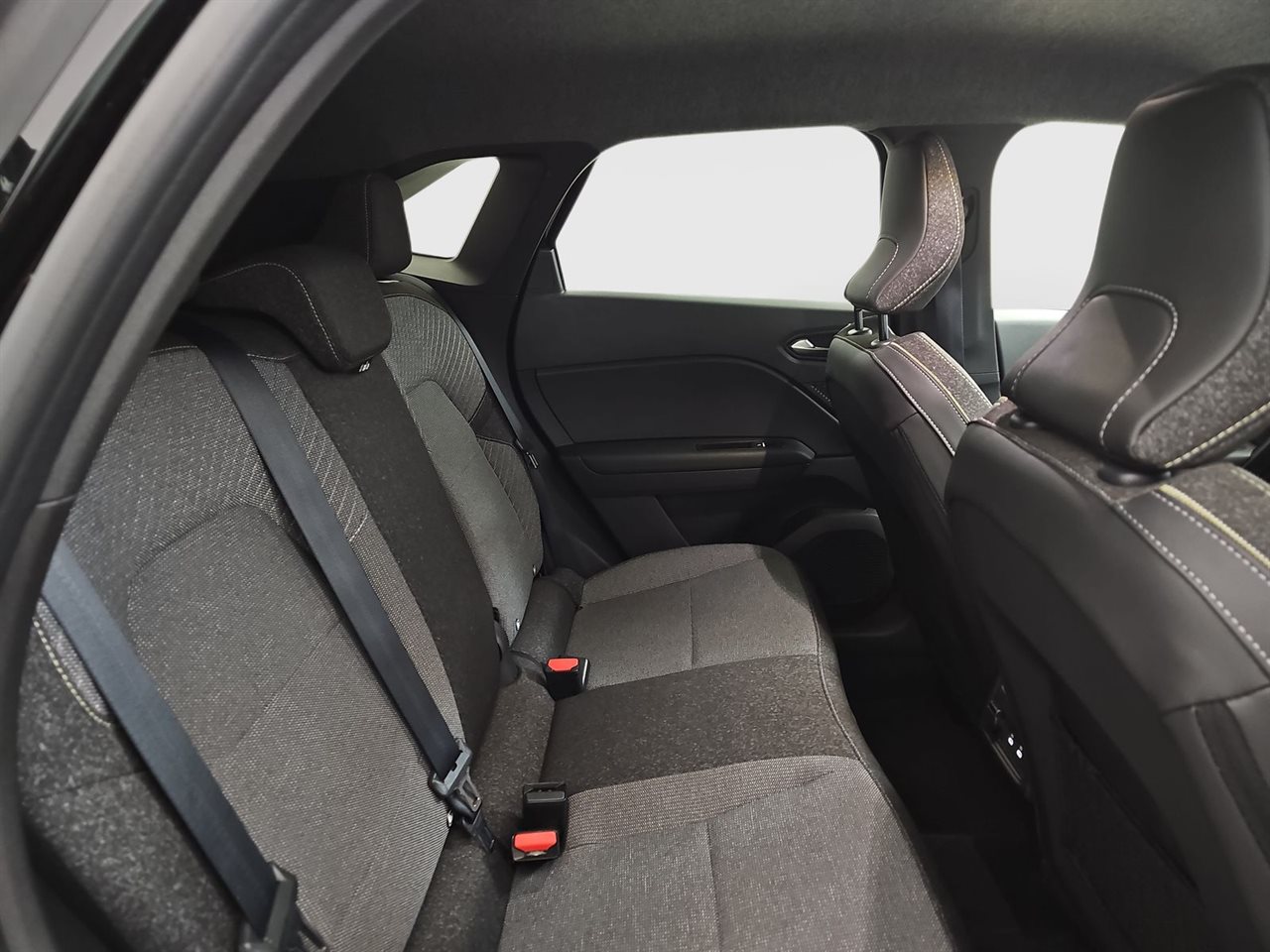 Renault SYMBIOZ Symbioz 1.6 E-Tech Full Hybrid 145 Techno 2025