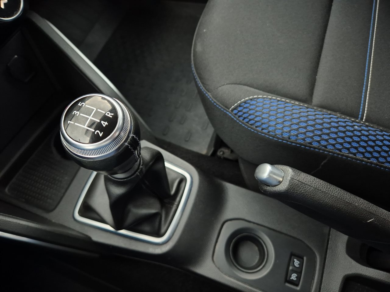Dacia DUSTER Duster 1.0 TCe SL Celebration LPG 2020
