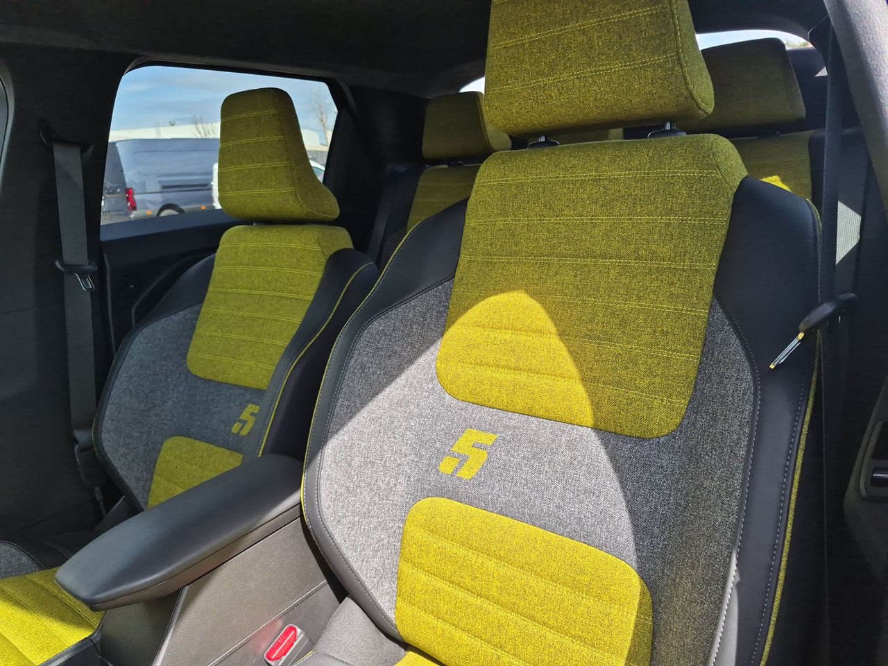 Renault R5 R5 52kWh Comfort Range Iconic Cinq 2025