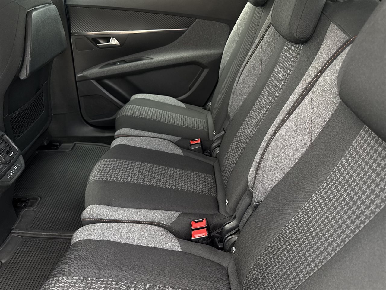 Peugeot 5008 5008 1.2 PureTech Active S&S 2017