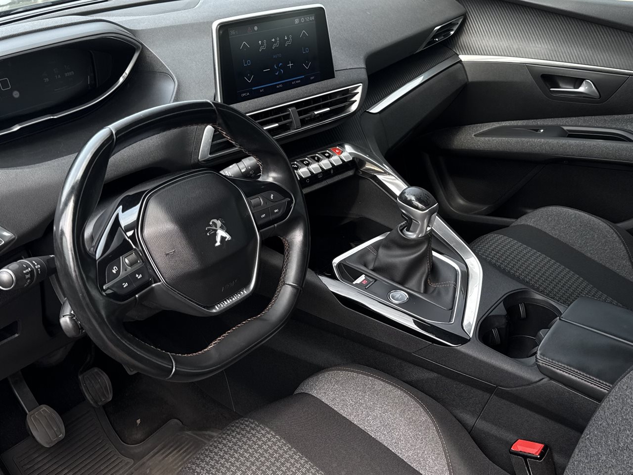 Peugeot 5008 5008 1.2 PureTech Active S&S 2017