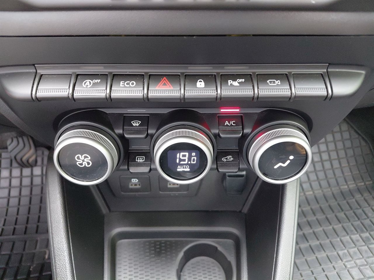 Dacia DUSTER Duster 1.3 TCe Journey+ 2023