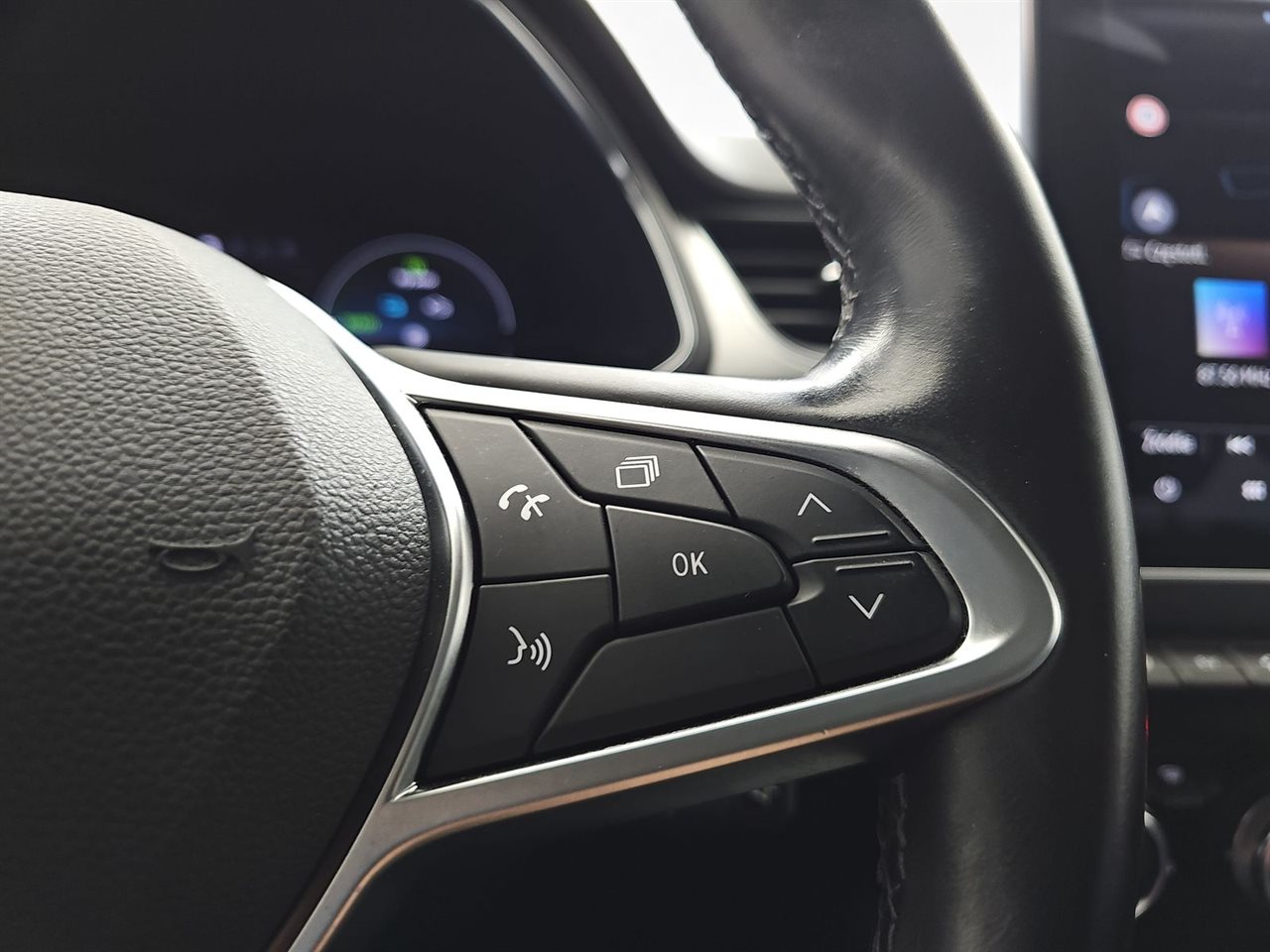 Renault CAPTUR Captur 1.6 E-TECH Plug-In Intens 2021