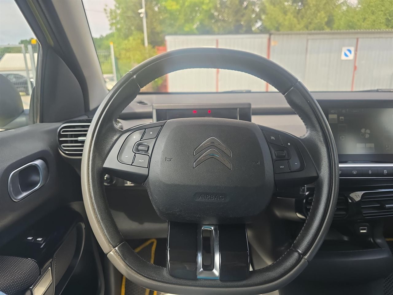 Citroen C4 CACTUS C4 Cactus 1.6 Blue HDi Feel 2014