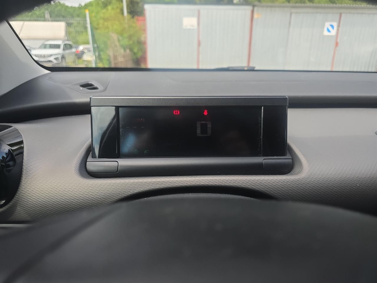Citroen C4 CACTUS C4 Cactus 1.6 Blue HDi Feel 2014