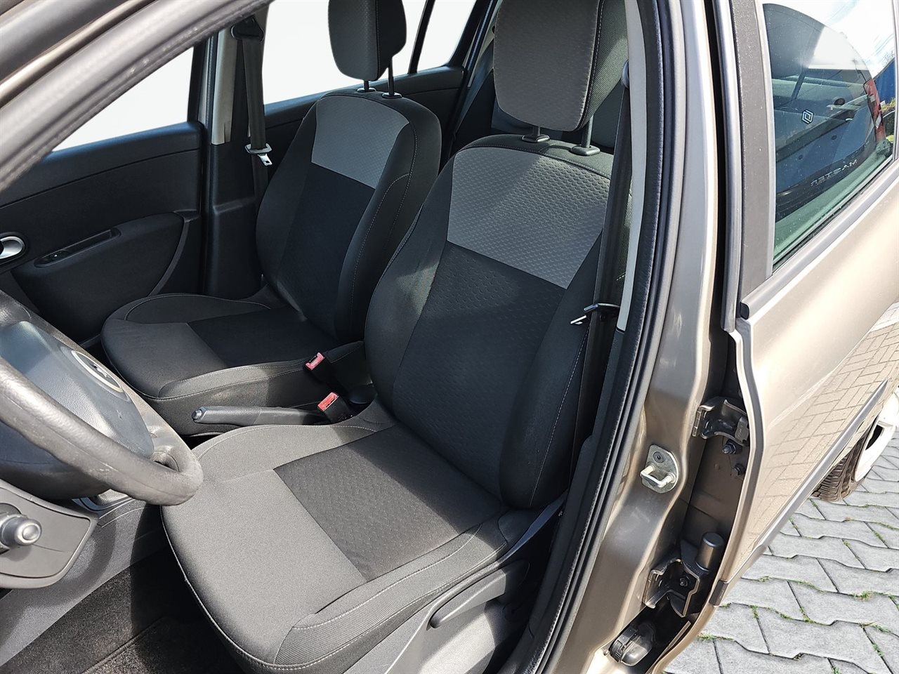 Renault CLIO Clio 1.2 16V Alize 2009