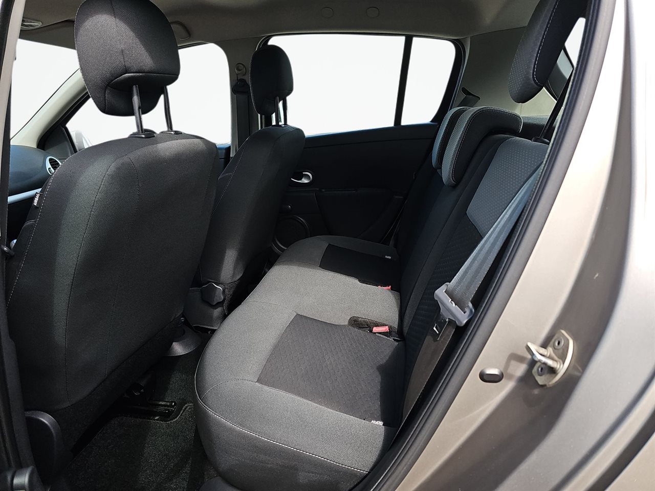 Renault CLIO Clio 1.2 16V Alize 2009