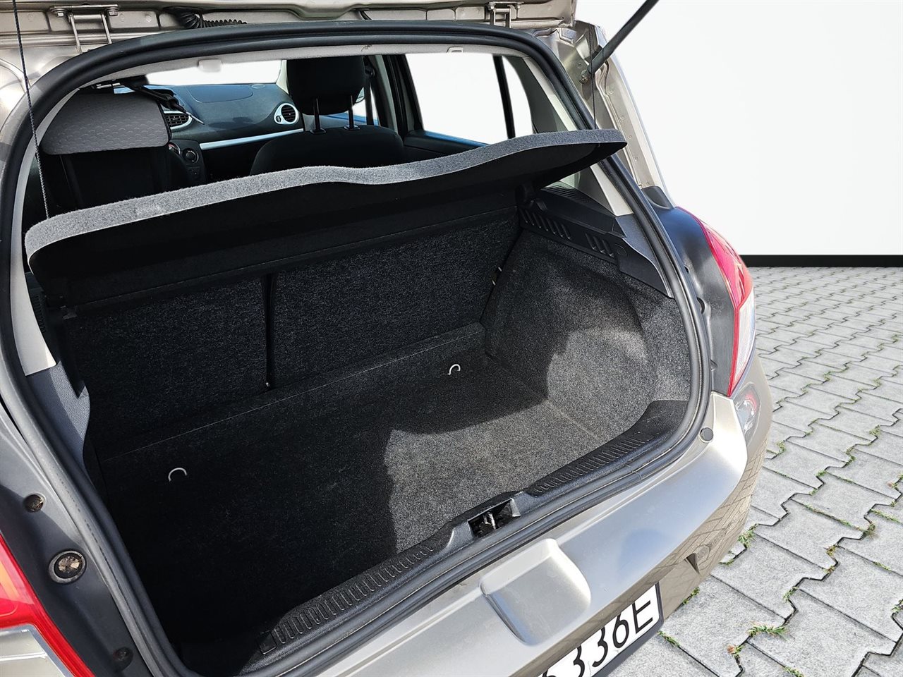 Renault CLIO Clio 1.2 16V Alize 2009