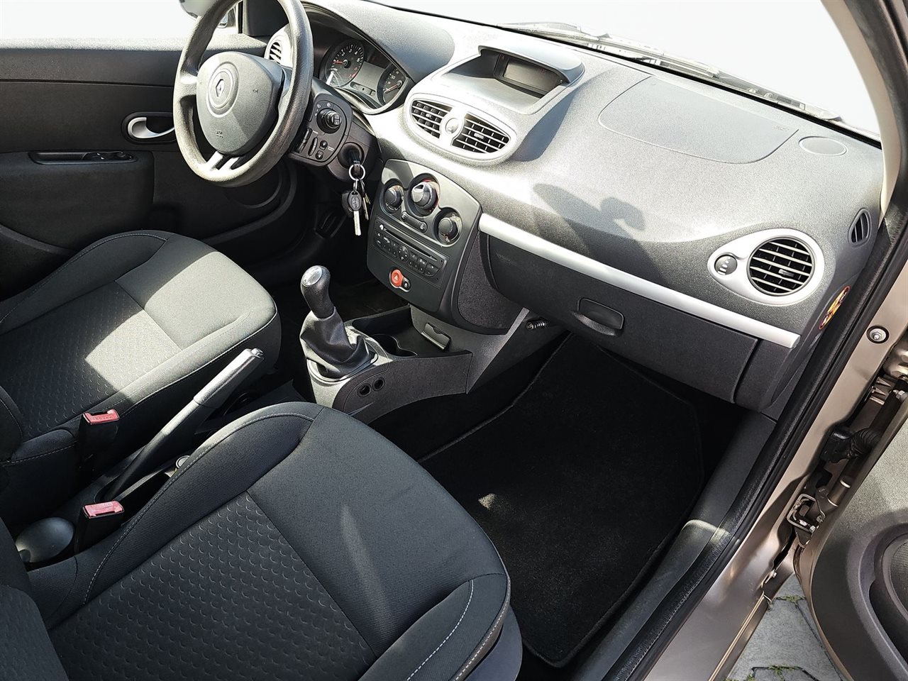 Renault CLIO Clio 1.2 16V Alize 2009